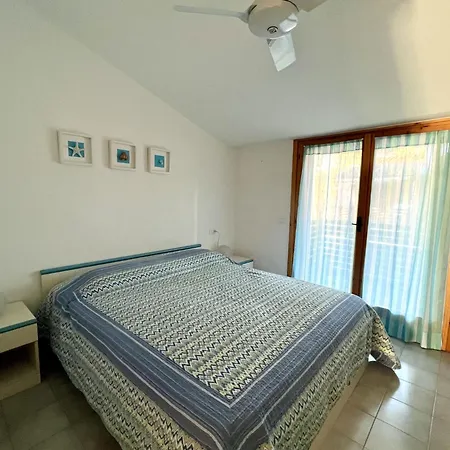 Enchanting For Six Guests Apartment
